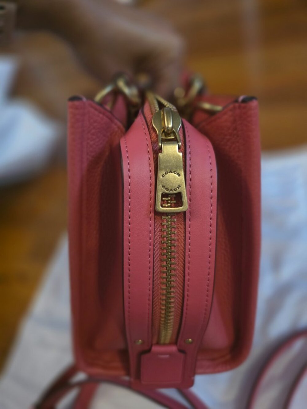 Coach Rogue Disney Collection - Picture 2 of 7